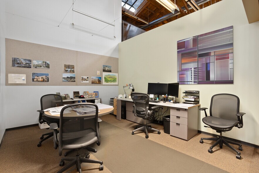 More Photos Of 1045 14th St, San Diego Loft Creative Space For Lease