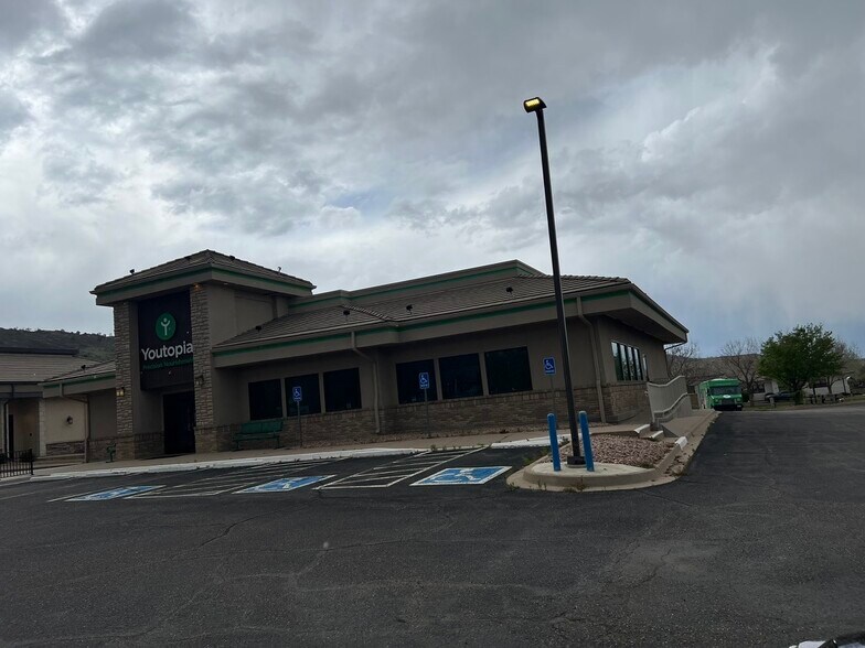 More Photos Of 12634 Indore Pl, Littleton Restaurant For Sale