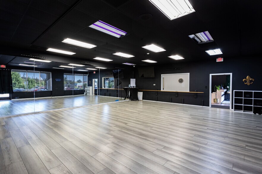 More Photos Of 6104 San Juan Ave, Citrus Heights Freestanding For Lease