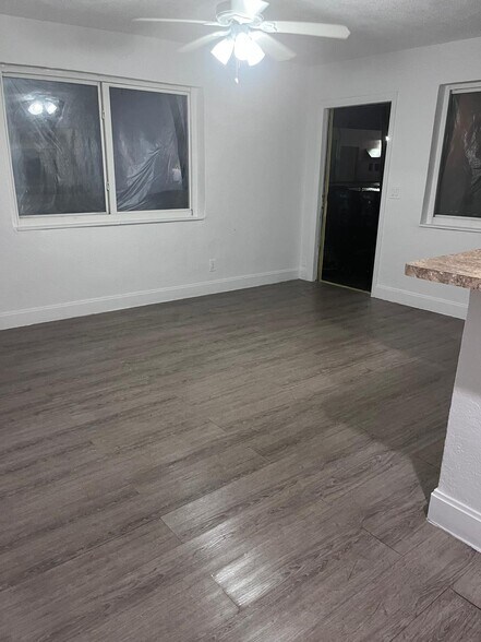 More Photos Of 2140-2160 NW 29th St, Oakland Park Apartments For Sale