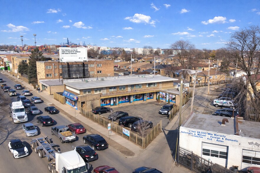 More Photos Of 7815 S Kedzie Ave, Chicago Storefront Retail Residential For Sale