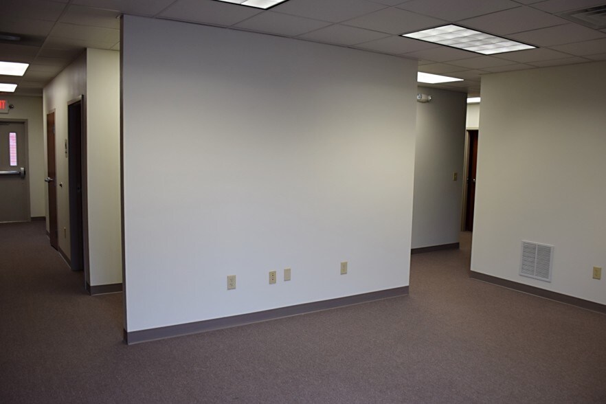 More Photos Of 1988 W 3rd St, Williamsport Office For Lease