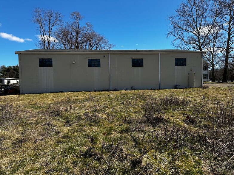 More Photos Of 92 State Hwy 33, Manalapan Township Warehouse For Sale