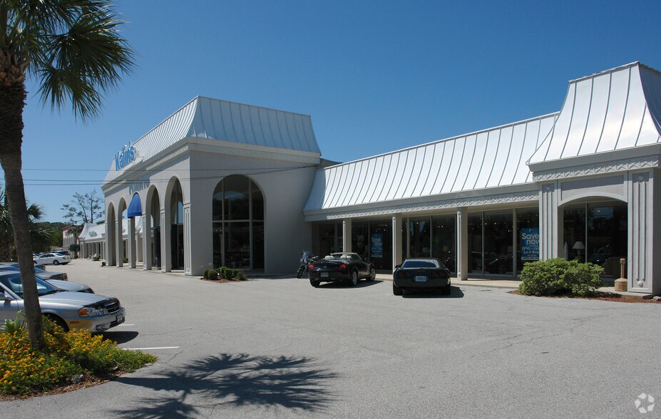 More Photos Of 298 S Yonge St, Ormond Beach Freestanding For Lease