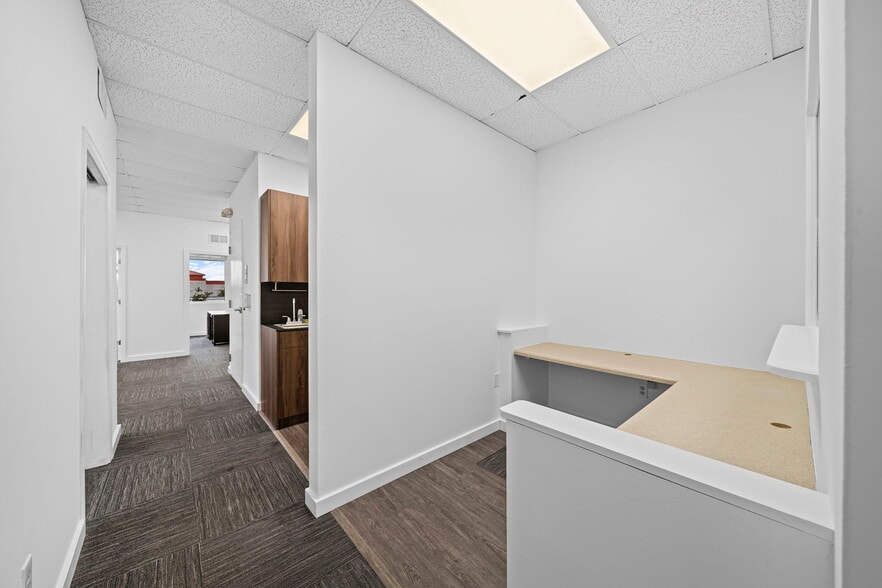 More Photos Of 540 NW University, Port Saint Lucie Office Residential For Sale
