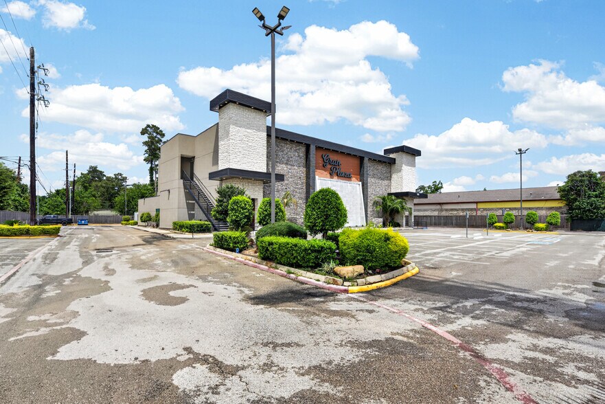 More Photos Of 25807 I-45, Spring Lodge Meeting Hall For Sale