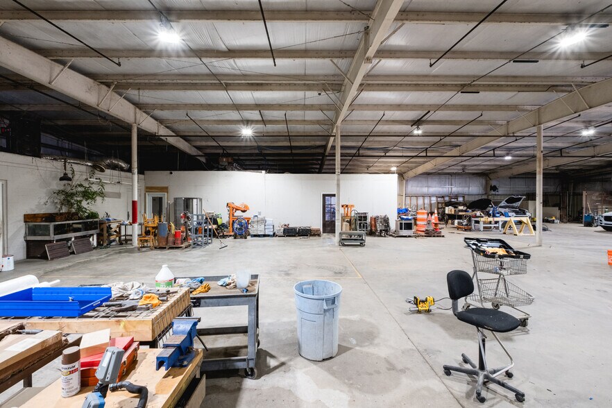 More Photos Of 714 Calhoun St, Little Rock Industrial For Sale