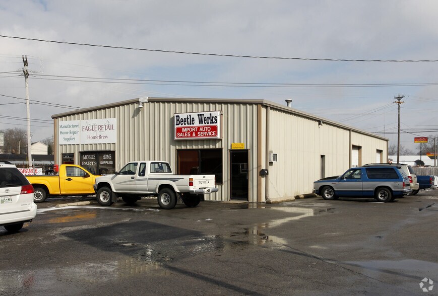 Primary Photo Of 321 S Cumberland St, Lebanon Auto Repair For Sale
