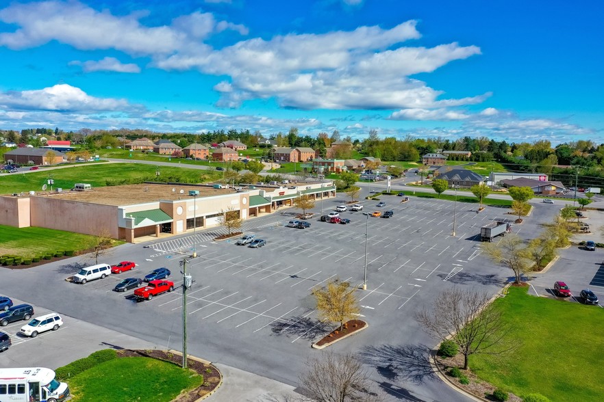 More Photos Of 109 Lew Dewitt Blvd, Waynesboro Storefront For Lease