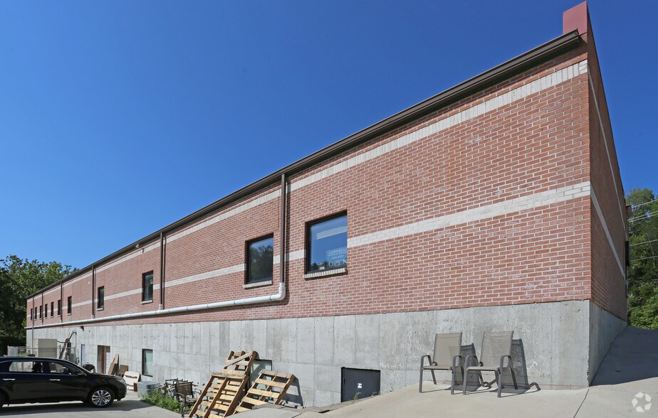 More Photos Of 6811-6813 Harrison Ave, Cincinnati Storefront Retail Office For Lease