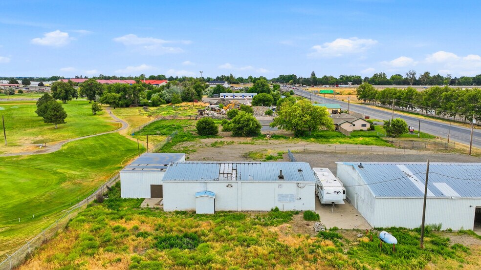 More Photos Of 2676 Van Giesen St, Richland Industrial For Sale