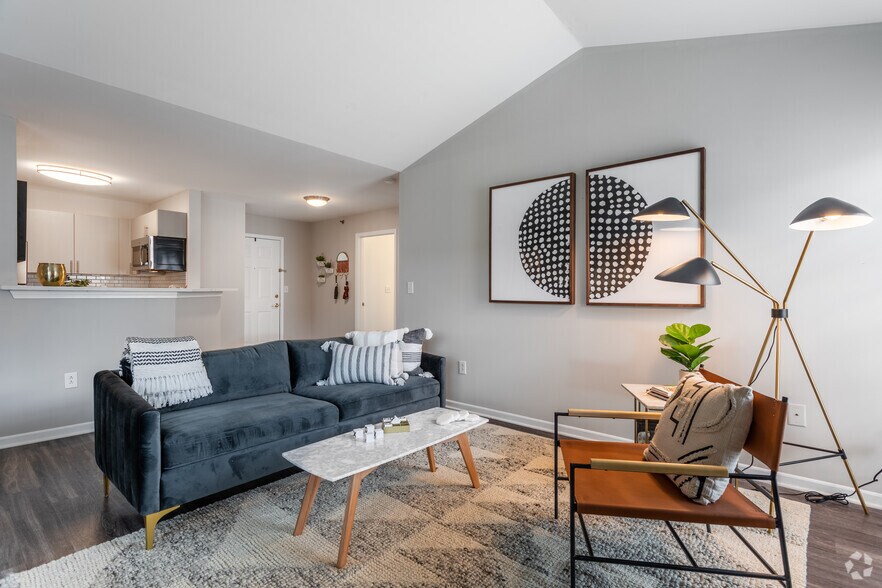 More Photos Of 100 Morgan St, Stamford Apartments For Lease