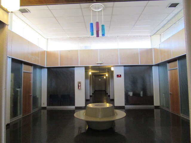 More Photos Of 500 N Broadway Ave, Blythe Medical For Sale