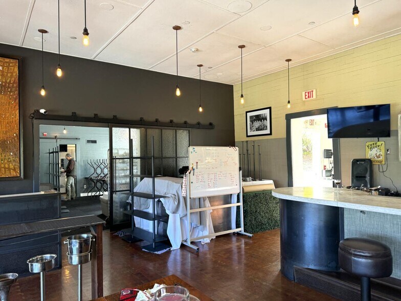 More Photos Of 563 Ruger St, San Francisco Office For Lease