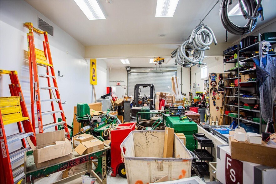 More Photos Of 200 Atlantic Ave, Oceanside Office For Sale