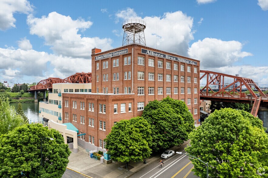 Primary Photo Of 1200 NW Naito Pky, Portland Office For Lease