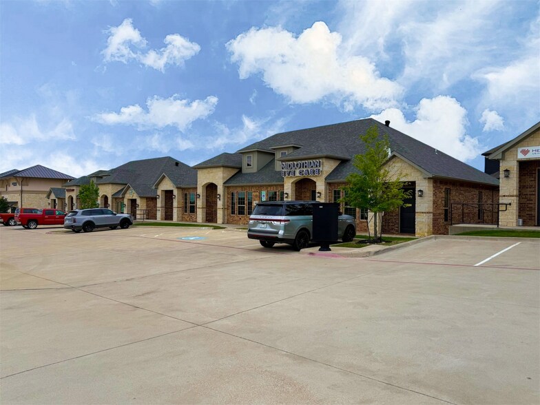 More Photos Of 440 Hawkins Run Rd, Midlothian Office For Lease