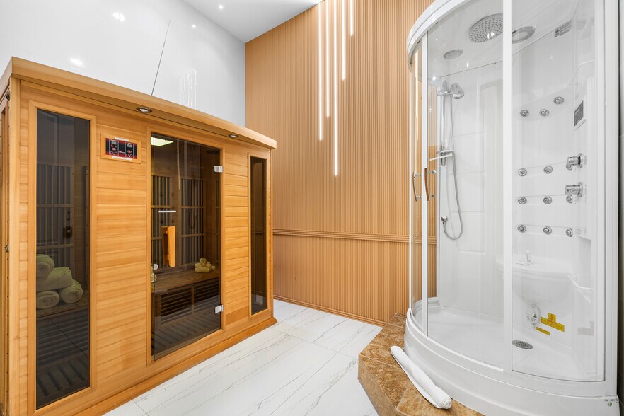 More Photos Of 1125 Grand Traverse Pky, Kissimmee Specialty For Sale