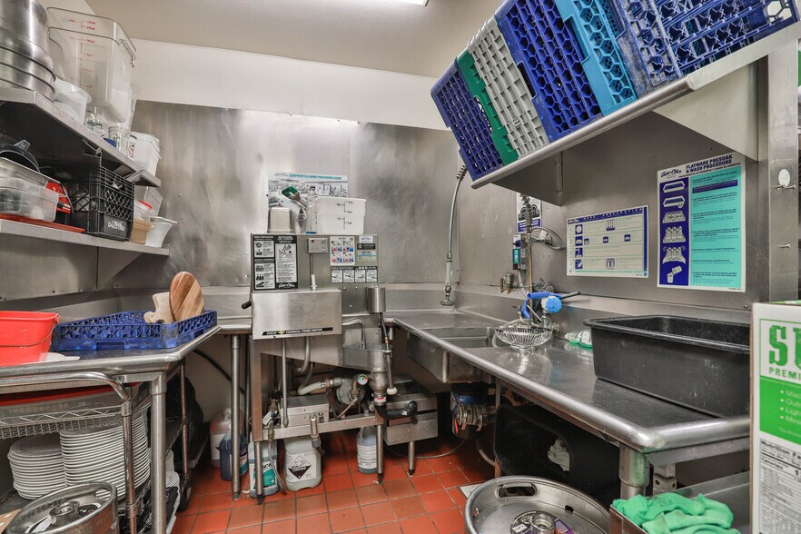 More Photos Of 251-253 Main St, Placerville Restaurant For Sale