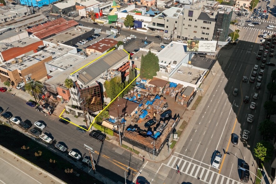More Photos Of 2140 Cotner Ave, Los Angeles Loft Creative Space For Sale