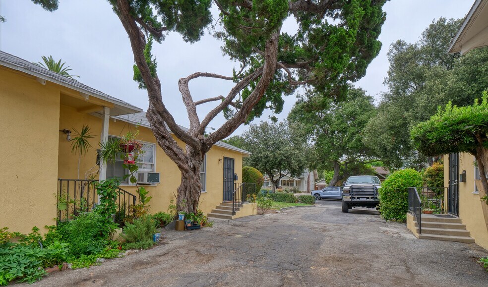 More Photos Of , Pasadena Multifamily For Sale