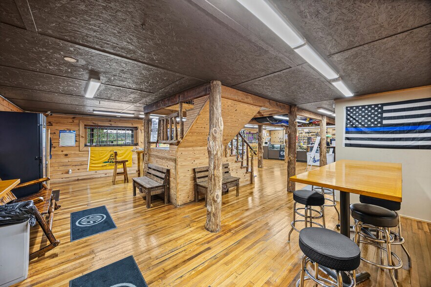 More Photos Of 12703 Shiloh Church Rd, Houston Freestanding For Sale