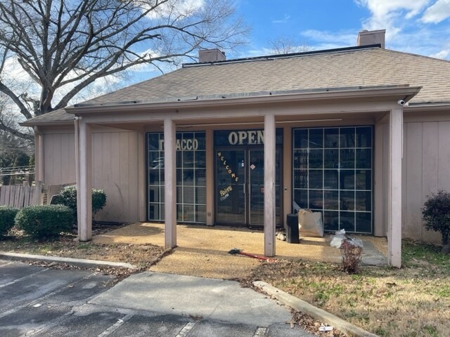 More Photos Of 510 Calhoun Ave NE, Rome Bank For Sale