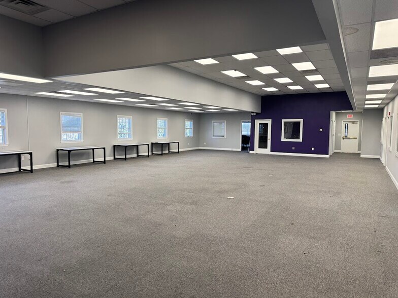 More Photos Of 5070 Route 42, Turnersville Office For Lease