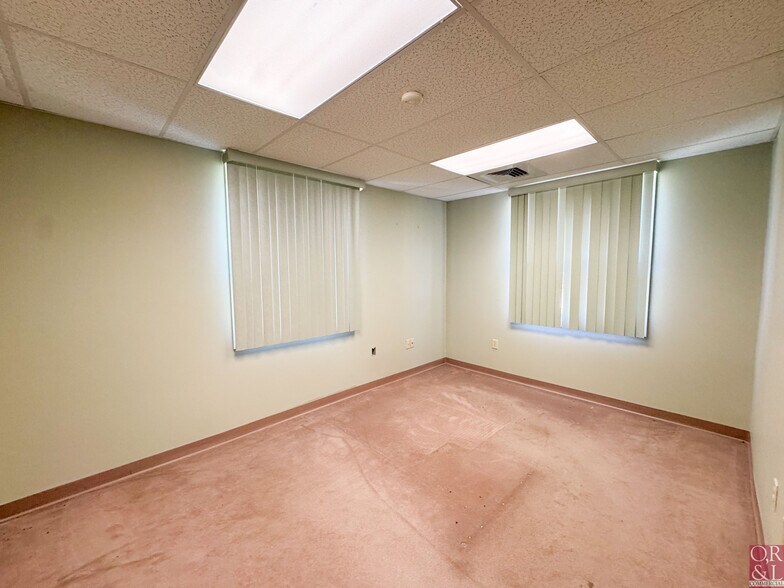 More Photos Of , Bristol Office For Sale