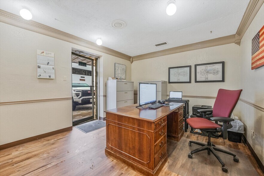 More Photos Of , Granbury Unknown For Sale