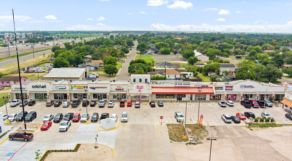 Primary Photo Of 1400 N Westgate Dr, Weslaco Unknown For Lease