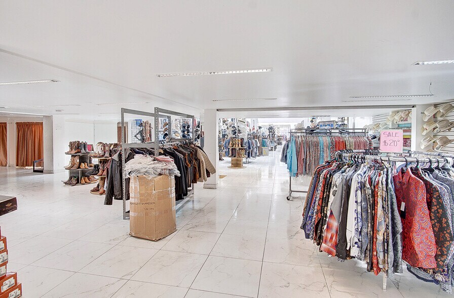 More Photos Of 6439-6501 Pacific Blvd, Huntington Park Storefront For Sale