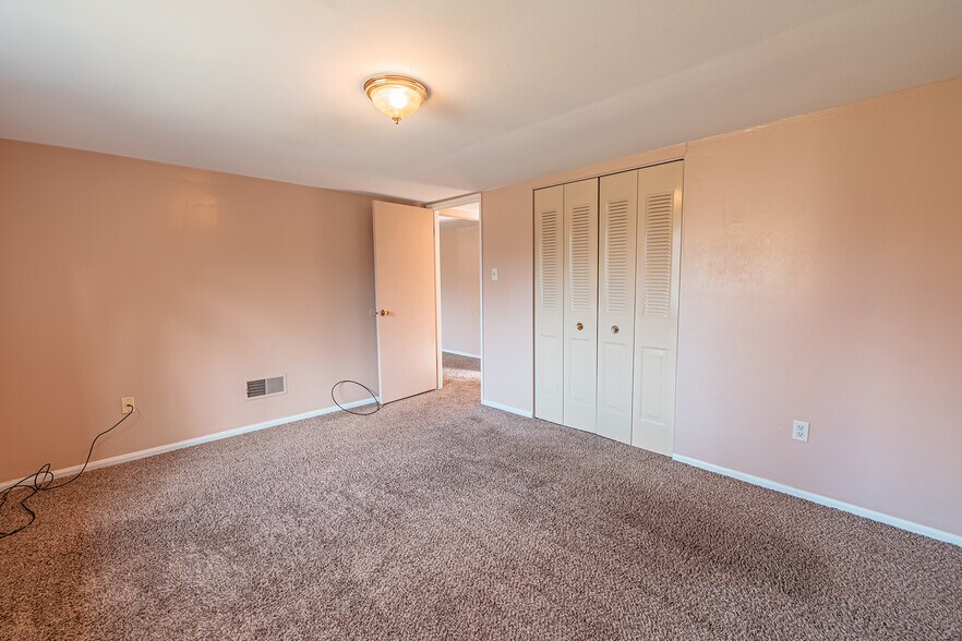 More Photos Of 545 Goucher St, Johnstown Apartments For Sale