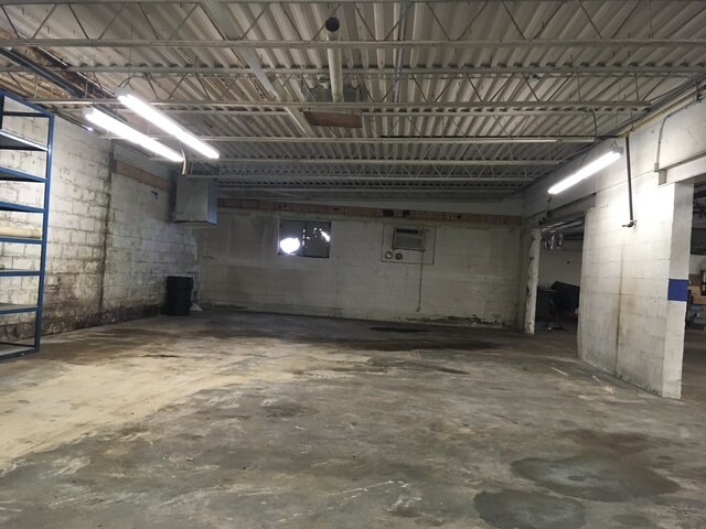 More Photos Of 11 Summer St, Bellingham Manufacturing For Sale