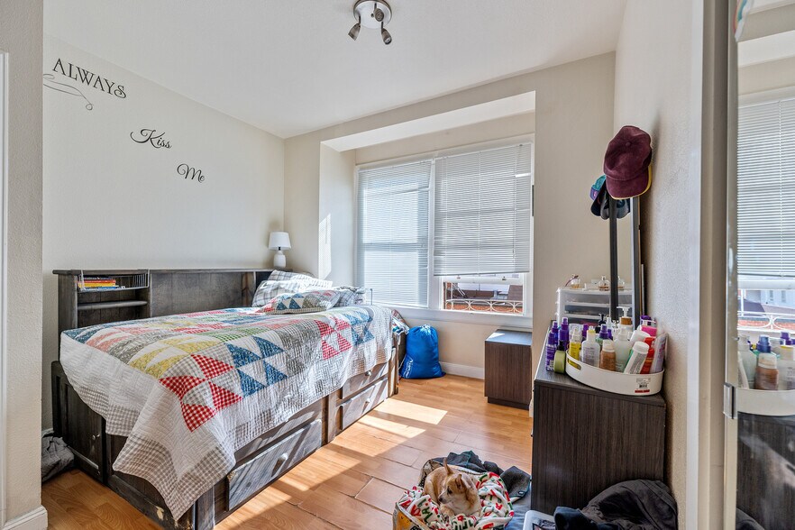 More Photos Of 135-139 8th St, San Francisco Apartments For Sale