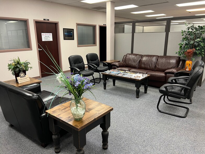 More Photos Of 10121 Paget Dr, Saint Louis Office For Lease