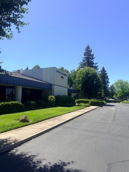 More Photos Of 9700 Goethe Rd, Sacramento Office For Sale