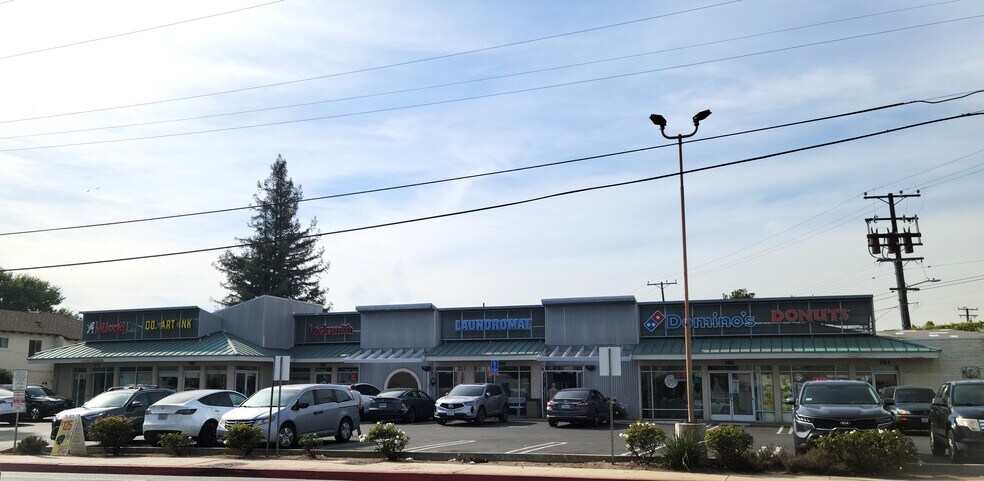 More Photos Of 701-711 S Atlantic Blvd, Alhambra Storefront For Lease