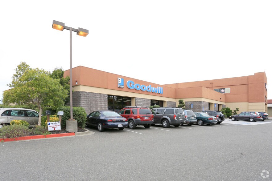 Primary Photo Of 470-476 Rohnert Park Expy W, Rohnert Park Freestanding For Lease