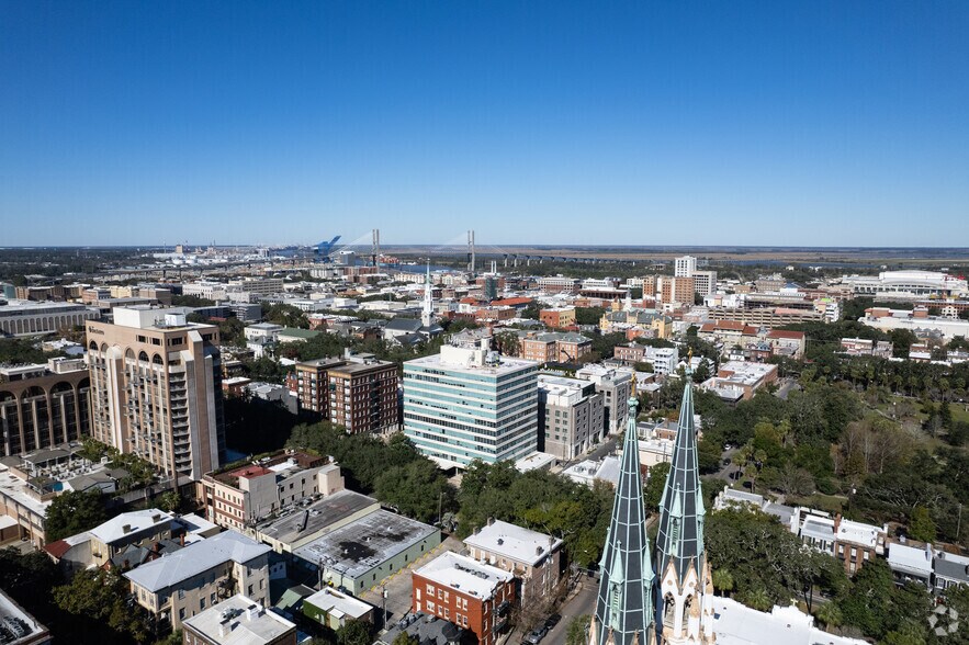 More Photos Of 102 E Liberty St, Savannah Apartments For Lease