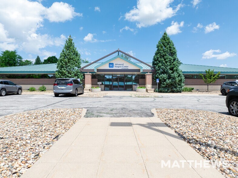 More Photos Of 1455 29th St, West Des Moines Hospital For Sale