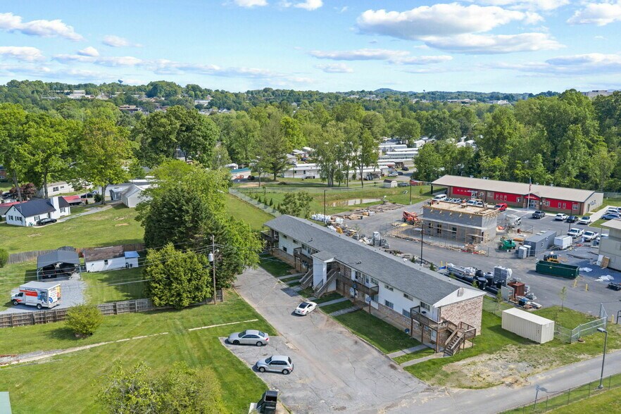 More Photos Of 707 Carter Sells Rd, Johnson City Apartments For Sale