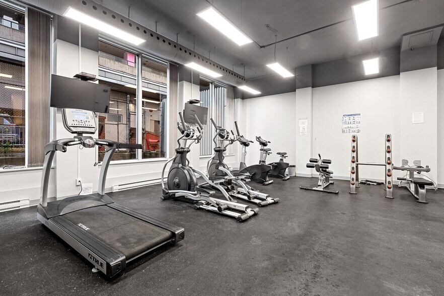 More Photos Of 294 Albert St, Ottawa Office For Lease