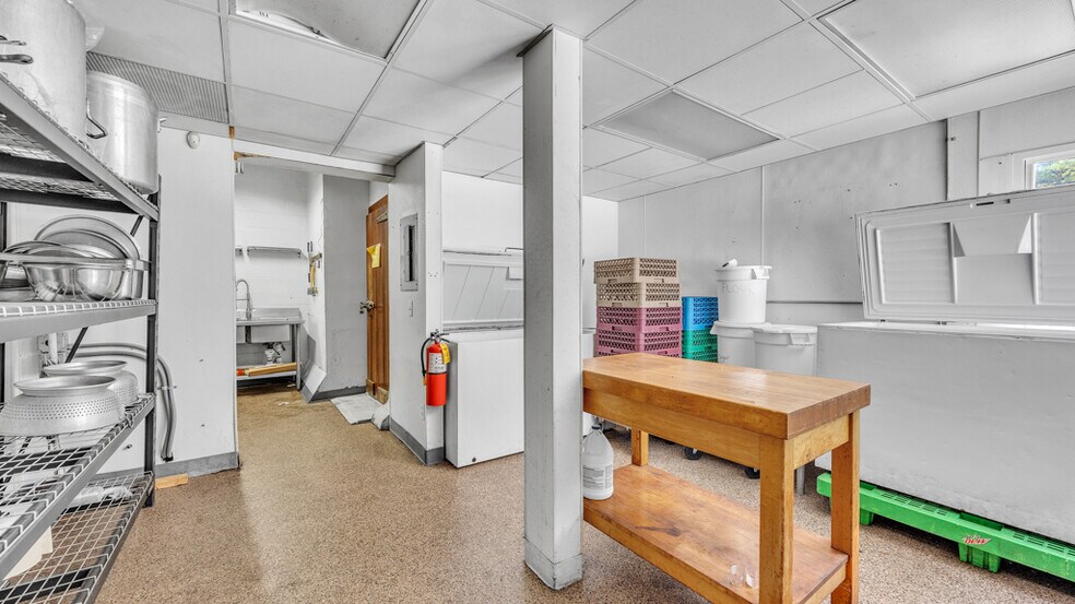 More Photos Of 3212 N Union Rd, Cato Golf Course Driving Range For Sale