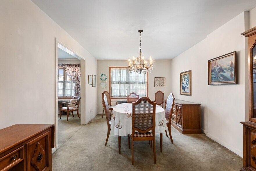 More Photos Of 370 Mamaroneck Ave, Mamaroneck Storefront Retail Residential For Lease