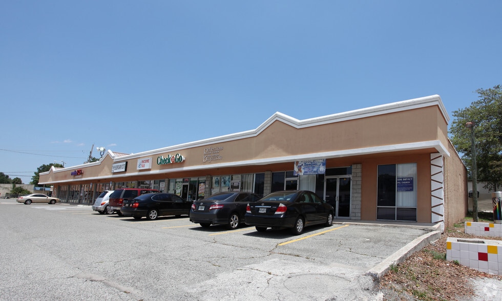 More Photos Of 1229-1245 N Arlington Rd, Jacksonville Unknown For Lease