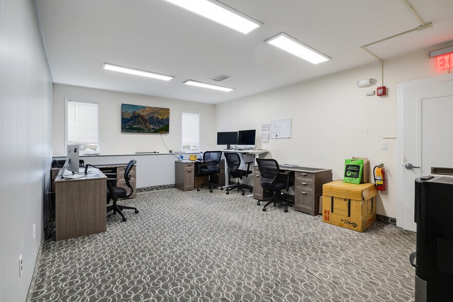 More Photos Of 377 Route 59, Airmont Medical For Lease