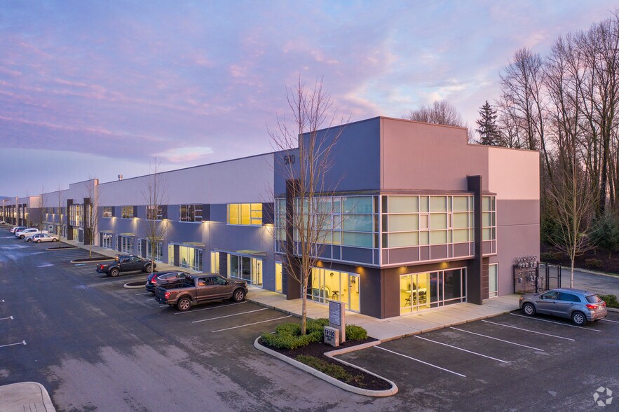 More Photos Of 19100 Airport Way, Pitt Meadows Warehouse For Lease