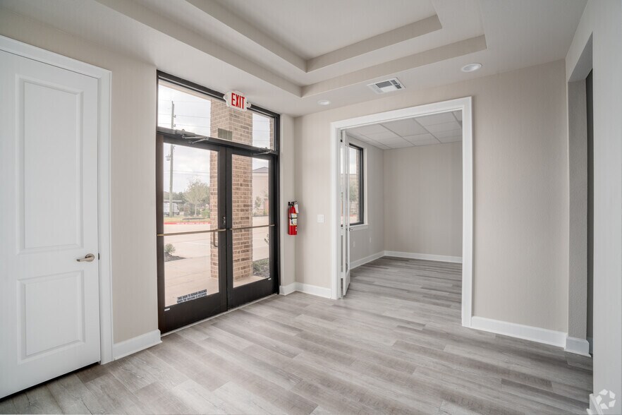 More Photos Of 6110 Sienna Ranch Rd, Missouri City Medical For Lease