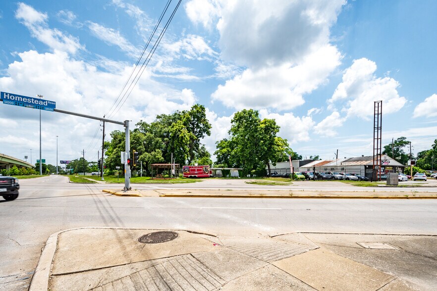 More Photos Of 14214 Eastex Fwy, Humble Land For Sale